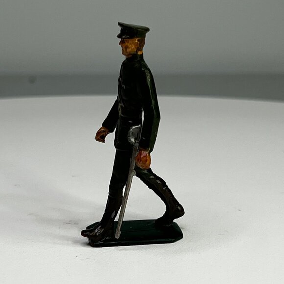 Vintage 1960s/70s Plastic Soldier With Sword Toy Figurine (Marx Reissue)? - Picture 8 of 9